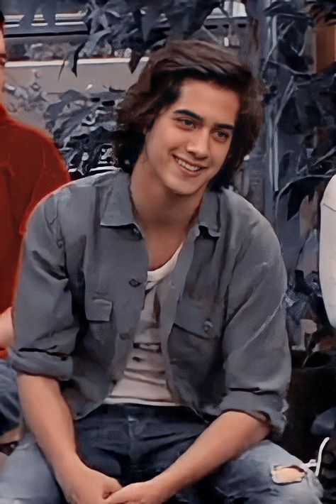 Beck Oliver Icons Beck Simunovic, Beck From Victorious Aesthetic, Beck Victorious Aesthetic, Beck Oliver Aesthetic, Beck Oliver Icons, Victoria Nickelodeon, Beck Victorious, Andre Victorious, Victorious Show