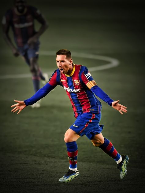 Lionel Messi Messi Running, Lionel Messi, Football, Running, Quick Saves, American Football