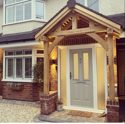 New Build Porch Ideas, Front Door Pillars Entrance, 1930s Porch, 1930s House Exterior, Bungalow Porch, Porch Extension, Timber Frame Porch, Bungalow Ideas, Bungalow Decor