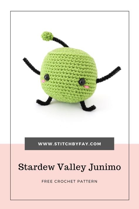 Crochet your own little Junimo from Stardew Valley! Quick and easy pattern, super cute result. Jumino Stardew Valley Crochet, Junimo Crochet Pattern, Crochet Junimo Pattern, Crochet Video Game Patterns, Nintendo Crochet Patterns, Undertale Crochet Pattern, Crochet Easy Gifts, Silly Crochet Patterns, Nerdy Crochet Patterns Free