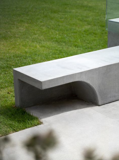 Concrete Bench Outdoor, Concrete Furniture Design, Concrete Bench Seat, Concrete Benches, Landscape Furniture, Urban Furniture Design, La Furniture, Concrete Bench, Concrete Furniture