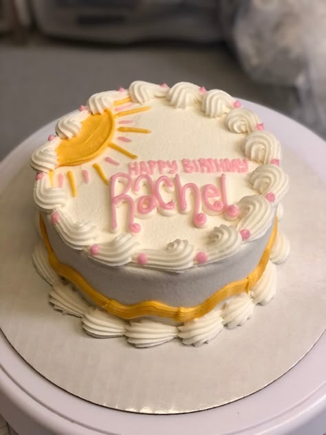 Sunshine Sheet Cake Birthday, Sun Shine Cake, Sun Cake Decoration, Fun In The Sun Birthday Cake, Fun In The Sun Cake, Sunshine Cake Design, Sun Sheet Cake, You Are My Sunshine Birthday Cake, Sunshine Sheet Cake