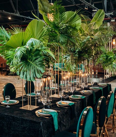 African Gala Decor, Rainforest Quinceanera Theme, Green Gold And Black Wedding, Jungle Theme Wedding, African Themed Party, Green Tropical Wedding, Engagement Lunch, Tropical Glam Wedding, Jungle Wedding Theme