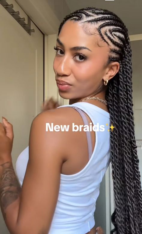 Natural Braids Curly Hair, Side Swept Braided Hairstyles, Black Celebrity Hairstyles, Vacation Braids The Beach, Side Part Cornrows Braids, Unique Braids For Black Women, Cornrow Styles For Black Women, Straight Back Braids, Side Twist