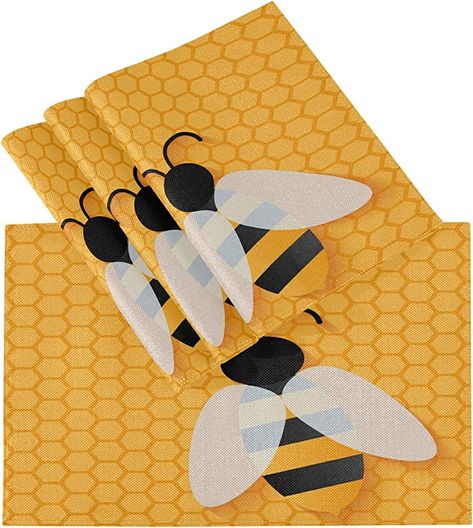 Cute Bee Place Mats Set of 4 Animal Heat Resistant Placemats Washable Table Mat for Kitchen Dinning Table Decor 18 x 12 Inch : Amazon.co.uk: Home & Kitchen Dining Table Accessories, Eco Friendly Kitchen, Holiday Table Decorations, Kitchen Dinning, Table Placemats, Blue Marble, Table Mat, Place Mats, Farmhouse Table