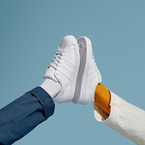 Urban Women's Club (@urbanwomensclub) • Instagram photos and videos All White Shoes, Adidas Shoes Superstar, Superstars Shoes, Adidas Originals Superstar, Adidas Originals Mens, Star Sneakers, Adidas Superstar Sneaker, Mens Fashion Shoes, White Adidas