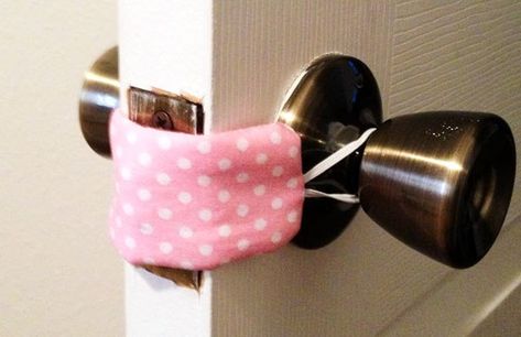 Diy Bebe, Shower Bebe, Baby Tips, Room Door, Baby Diy, Baby Time, Everything Baby, Room Doors