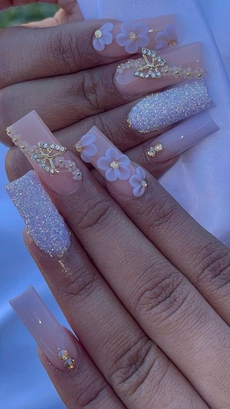 Rose Gold Quince Nails Short, Quinceanera Nails Rose Gold Short, Nail Art Designs Pink Rose Gold, Quince Nails Pink And Gold, Pink Graduation Nails, Nail Designs For March, Quince Nails Pink, Short Quince Nails, March Moodboard