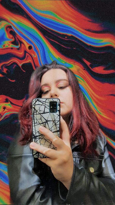 Red dyed hair girl mirror selfie edited PicsArt VSCO phonecase Mirror Selfie Edit, Red Dyed Hair, Pinterest Mirror, Insta Pfp, Mirror Poses, Pfp Edit, Girl Mirror, Dyed Red Hair, Poses Selfie