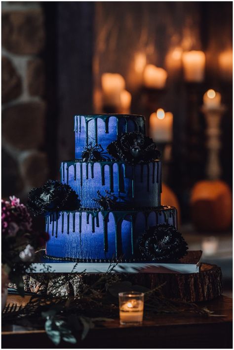 Black And Blue Themed Wedding, Sapphire And Black Wedding Theme, Blue And Black Wedding Ideas, Corpse Bride Themed Wedding, Blue And Black Wedding Decor, Black And Dark Blue Wedding, Purple Black And Blue Wedding, Black And Blue Gothic Wedding, Blue And Black Wedding Cake