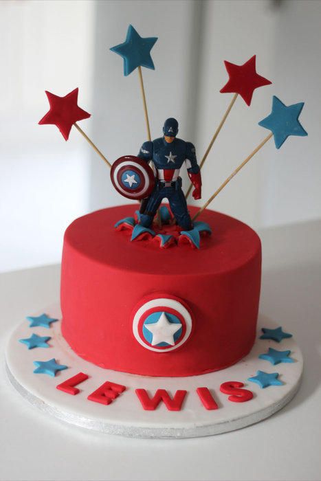 This Captain America Cake was made for a birthday boy who is a die hard Avengers Fan! The cake is a decadent double chocolate sponge with a smooth and creamy chocolate buttercream! Captain America Birthday Cake, Birthday Cake Boys, Captain America Birthday Party, Captain America Party, Captain America Cake, America Cake, Captain America Birthday, America Party, Avengers Captain America