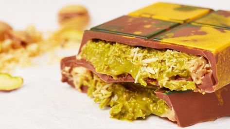 The Ingredient That Makes Dubai's Viral Chocolate Bar Crave-Worthy - Mashed Chocolate Baklava, Kataifi Pastry, Dubai Chocolate, Chocolate Bar Recipe, Menu Sarapan Sehat, Pistachio Butter, Middle Eastern Desserts, Australia Food, Gourmet Chocolate