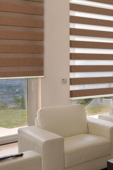 Roller Shades Bedroom, Cortinas Roller, Ceiling Curtain Track, Cortina Roller, Zebra Shades, Zebra Blinds, Sliding Door Blinds, Living Room Tiles, Comfy Living Room