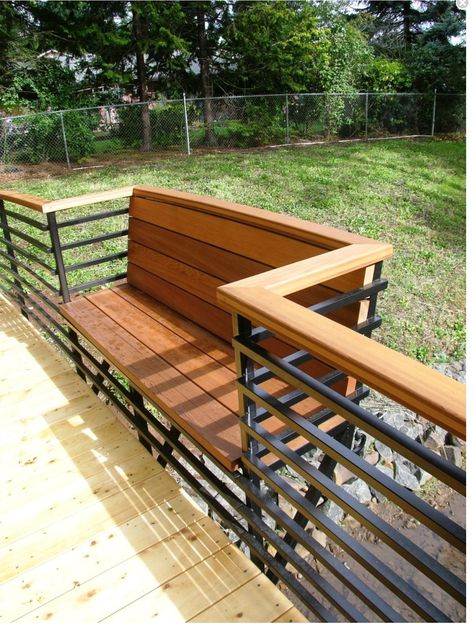 Porch Railing Designs, Metal Deck Railing, Furniture Drawing, Deck Railing Design, Railings Outdoor, Wooden Deck, Patio Deck Designs, Deck Designs Backyard, Deck Railing