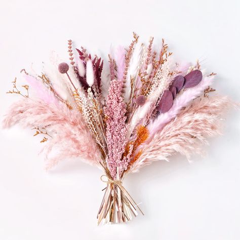 PRICES MAY VARY. LUXURIOUS BOUQUET---The dried flower bouquet is in unique flower arrangements with 15 natural dried plants Including dried pampas grass, small pampas grass, eucalyptus apple leaf, limonium, fern leaf, melaleuca bracteata, wheat, sorghum, bunny tails, lavender, lino vlas, billy ball, thlaspi green bell. The bouquet composed of various natural plants is based on pink, and the whole is fluffy and patchwork, which makes this dried flower bouquet more gorgeous and ornamental. NATURAL Pink Pampas Grass Decor, Purple Pampas Grass, Pink Pampas, Pink Pampas Grass, Grass Bouquet, Wedding Shower Themes, Pampas Grass Bouquet, Unique Flower Arrangements, Table Centerpiece Decorations