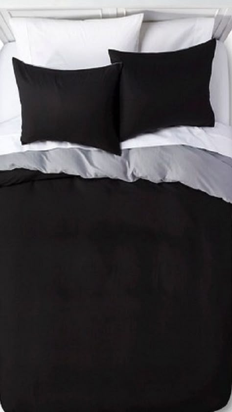 INT. BLACK AND WHITE BEDSHEETS SMALL #EpisodeInteractive #Episode Size 640 X 1136 #EpisodeOurCrazyLoveLife Episode Backgrounds Outside, Episode Backgrounds Bedroom, Episode Interactive Backgrounds Bedroom, Crochet Bed Sheet, Bed Sheets Aesthetic, Bed Background, White Bedsheets, Episode Overlays, Sheets Aesthetic