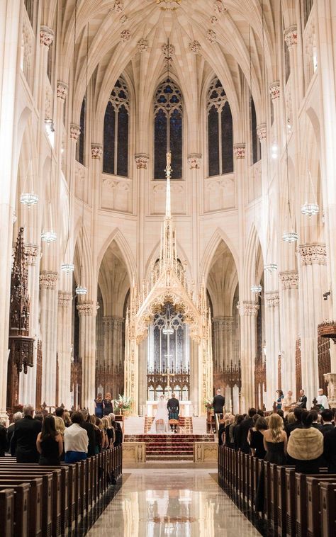 Wedding Venues Traditional, Wedding Venue Ideas Church, Napa Valley Wedding Dress, Wedding In Chapel, Wedding Ideas Cathedral, Wedding Venues Cathedral, White Cathedral Wedding, Beautiful Chapel Wedding, Beautiful Cathedral Wedding