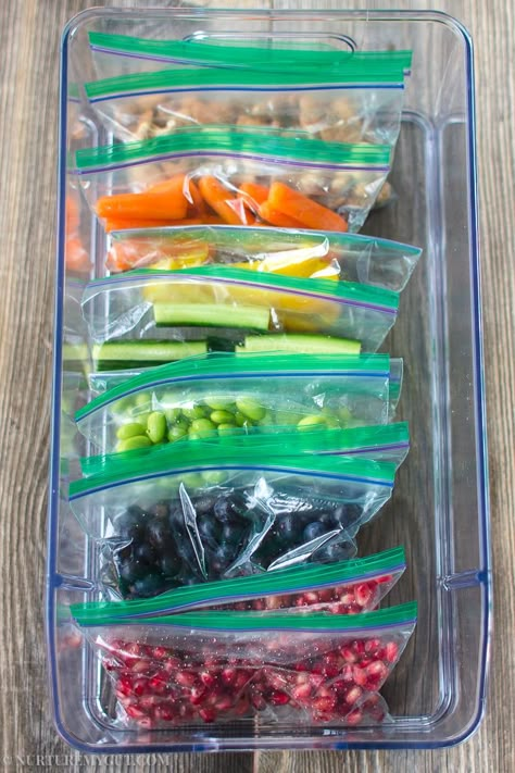 Snack Drawer For Kids, Healthy Snack Drawer, Drawer For Kids, Snack Drawer, Healthy Clean Eating Recipes, Healthy Fridge, Snack Station, Healthy Snacks To Buy, Snack Organizer