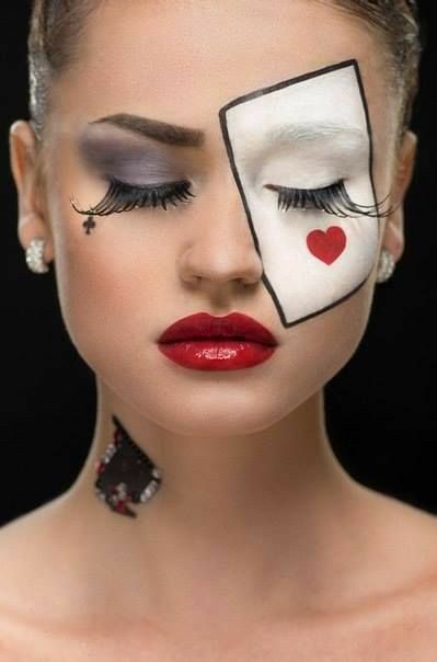 Alice In Wonderland Makeup, Queen Of Hearts Makeup, Wonderland Makeup, Fantasy Make-up, Halloween Make-up Looks, Heart Costume, Queen Of Hearts Costume, Pantomime, Clown Makeup