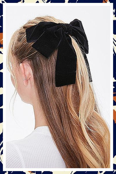 Christmas Hair Color Ideas - Love what you saw? Click and visit to see more. Make It NOW! Petra Collins, Ribbon Pin, Chemical Substances, Hair Chalk, Bow Hair Clip, Christmas Hair, French Barrette, Hair Dye Colors, Velvet Bow