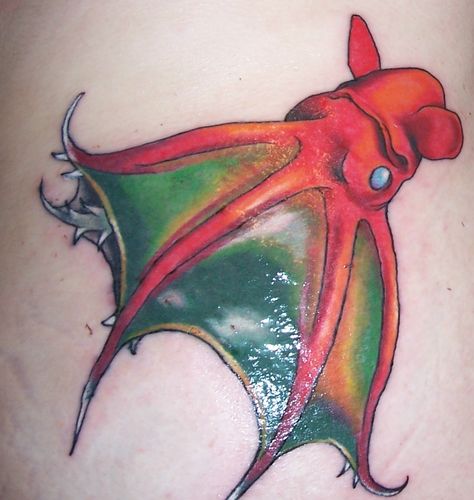 full 1,092×1,154 pixels Squid Tattoo, Vampire Squid, Elbert Hubbard, Jojo's Bizarre Adventure Anime, Body Modifications, Tattoo You, Color Blending, Flash Tattoo, Maple Leaf Tattoo