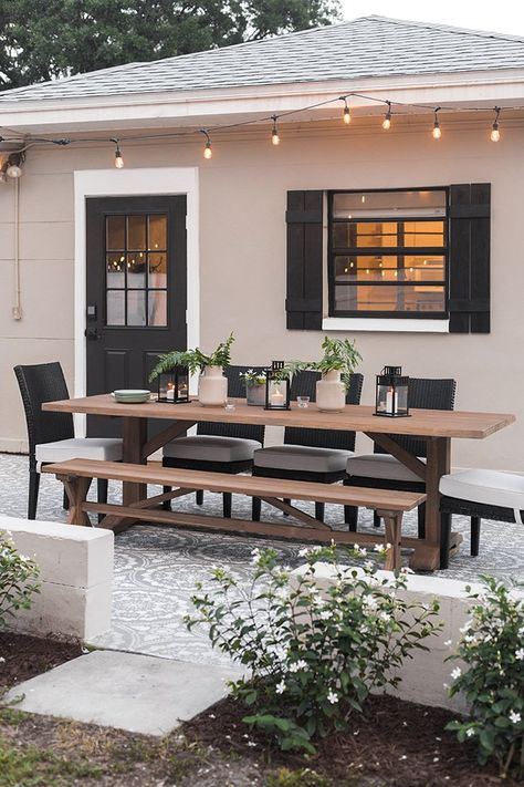 Outdoor Dining Centerpiece Ideas, Small Porch Dining Ideas, Open Patio Ideas Backyards, Back Deck Inspiration, Side Driveway Ideas, Cheap Outdoor Decor, Outdoor Patio Inspiration, Paid Collaboration, Patio Dining Area