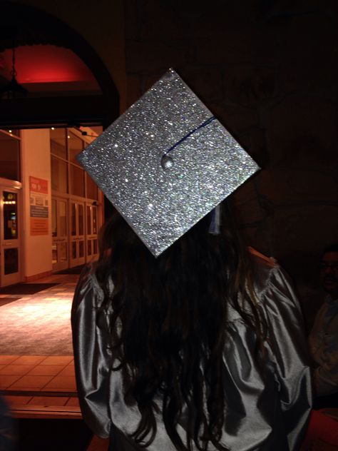 #grad #gradcap #cap #graduation #senior #silver #glitter #awsome #decorated #birrete Glitter Grad Cap Ideas, Sparkly Cap For Graduation, Grad Cap Sparkle, Sparkle Graduation Cap, Graduation Cap Designs Glitter, Blinged Out Graduation Caps, Graduation Cap Designs Sparkle, Bedazzled Grad Cap, Rhinestone Grad Cap