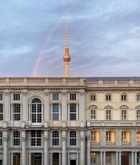 Humboldt Forum auf Instagram: „Not a bad view from our office. What's yours like? Whether you're working from home or elsewhere, keep your head up—and a safe…“ Humboldt Forum, Heads Up, A Bad, Your Head, Working From Home, From Home, Berlin, Louvre, Building