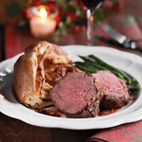 Strip Loin Roast with Yorkshire Pudding | Williams Sonoma Gordon Ramsey Beef Wellington, Gordon Ramsay Beef Wellington, Beef Wellington Recipe, Beef Fillet, Recipes Beef, Button Mushrooms, Yorkshire Pudding, Beef Wellington, Beef Tenderloin