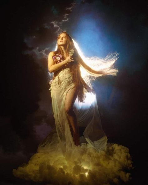 Ethereal Pose Reference, Angelic Photoshoot, Ethereal Photoshoot, Angel Photoshoot, Ethereal Core, Goddess Photoshoot, Maternity Picture Outfits, Future Album, Fairytale Photoshoot