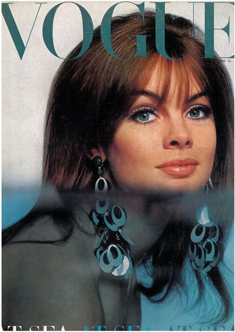 Jean Shrimpton ~ UK Vogue 'At Sea'. July 1966 Icons Women, Brian Duffy, Vintage Vogue Covers, Patti Hansen, Model Jeans, Jean Shrimpton, Swinging London, Vogue Magazine Covers, David Bailey