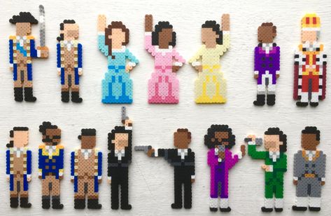 8 Bit Sprites, Perler Bead Magnets, Perler Beads Ideas, Minecraft Banner Designs, Melty Bead Patterns, Hamilton Funny, Random Crafts, Pearl Beads Pattern, Easy Perler Beads Ideas