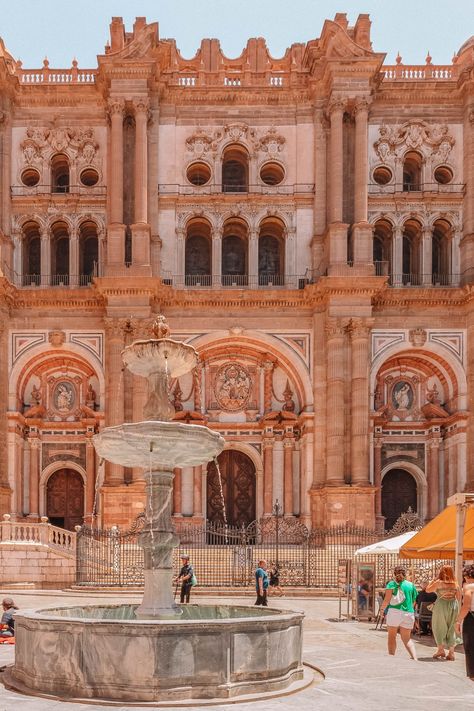 10 Very Best Things To Do In Malaga Malaga Things To Do, Malaga Itinerary, Spain Life, Malaga City, Malaga Airport, Spain Aesthetic, Deco Paint, Places In Spain, Spain Trip