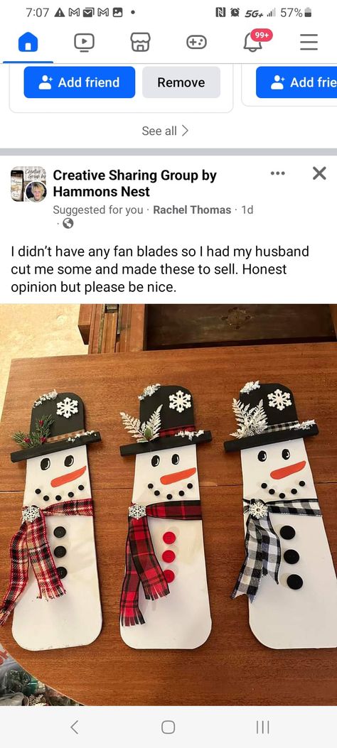 Ceiling Fan Blade Snowman, Fan Blade Snowman, Ceiling Fan Christmas Decor, Ceiling Fan Art, Rachel Thomas, Snowman Christmas Decorations, Old Fan, Ceiling Fan Blades, Fan Blades