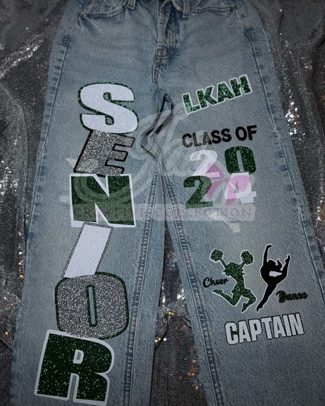 CUSTOM #seniorjeans2024 ! 🎓 Jeans customized by @jaicreativecollection 🎀 —————————— DM or TEXT (313)318-0114 to place an order📲 ✨ —————————— Available in all colors & sizes! ALL customizations available 🔥 —————————— #senior2024 #2024 #seniorszn #classof2027 #jaicreativecollection🎀 #seniorsets #customseniorjeans #seniorjeans #detroitsmallbusiness #cheercaptain #dancecaptain #customizedjeans Black And Gold Senior Jeans, Senior Festivities, Senior Jeans Ideas High Schools, Hoco Jeans, Senior Painted Jeans, Senior Pants, Senior Year Diy, Senior Year Things, Senior Jeans