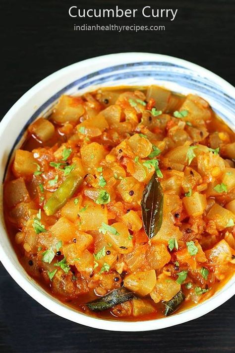 Cucumber curry or dosakaya curry is a simple, quick and delicious curry made with yellow cucumbers, spices, onions and herbs. #cucumbercurry #dosakayacurry via @swasthi Indian Cucumber Recipes, Cucumber Recipes Indian, Yellow Cucumbers, Indian Vegetable Curry, Indian Vegetables, Indian Cucumber, Vegetable Curry Recipes, Lunch Recipes Indian, Andhra Recipes