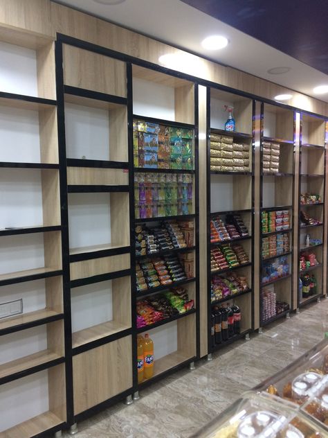 Kirana Store Design, Small Store Design, Store Counter Design, Supermarket Design Interior, Store Shelves Design, Store Counter, Mini Store, Supermarket Design, Counter Design