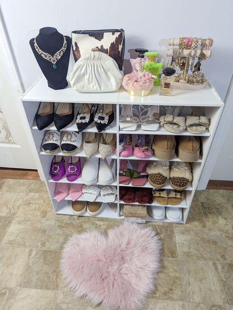 Girly closet, shoe rack, closet ideas, shoe storage Rack Closet Ideas, Shoe Rack Ideas Bedroom, Cute Shoe Rack, Closet Shoe Rack, Girly Closet, Shoe Rack Ideas, Rack Closet, Closet Shoe, Shoe Rack Closet