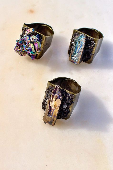 Bismuth and Titanium cluster adjustable rings. FiveHandsStudio on Etsy. Bismuth Ring, Bismuth Jewelry, Dystopian Fashion, Etsy Inspiration, Funky Jewelry, Adjustable Rings, Stones And Crystals, Class Ring, Makeup Nails