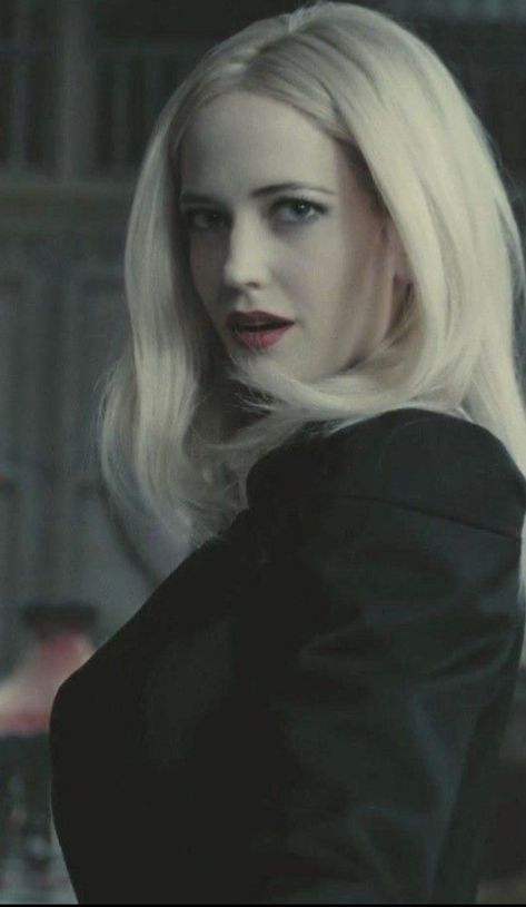 Angelique Bouchard, Dark Shadows, Eva Green, Be Yourself, Persona, Blonde, Memes, Green, Hair