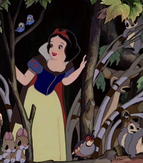 Disney Scenes, Snow White 1937, Snow White Art, Snow White Cosplay, Faraway Tree, Snow White Seven Dwarfs, Sette Nani, Kids Movies, Disney Pics