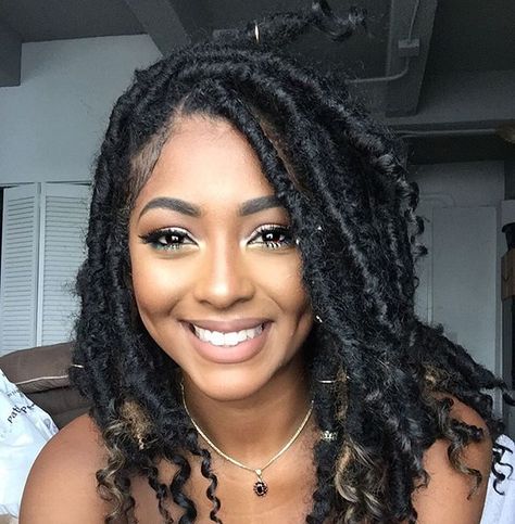 MUA Nikitha Cornwall looks gorgeous with this protective hairstyle. Nude lipstick ideas for black women. #fauxlocs #blackbeauty #eyebrowsonfleek Faux Loc, Marley Hair, Faux Locs Hairstyles, Goddess Locs, Crochet Braids Hairstyles, Girls Braids, Locs Hairstyles, Faux Locs, Hair Weave