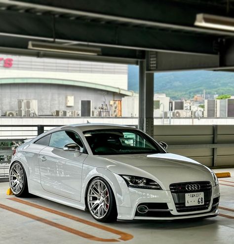 3SDM 0.01 x Audi TT White | CzJrmsHJkvr Audi Tts, Liberty Walk, Stance Nation, Audi Tt, Automotive Design, Fast Cars, Dream Cars, Audi, Take A