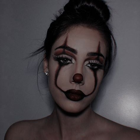 Minimal Halloween Makeup, Meka Up, Filter Photography, Halloweenský Makeup, Grunge Tumblr, Airbrush App, Powerful Images, Clown Makeup, Minimal Aesthetic