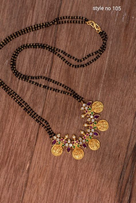 Nallapusalu With Kasulu, Kasulu With Black Beads, Black Beads With Kasu, Gold Black Beads Mangalsutra, Black Beads Chains, Gold Black Beads, Black Beads Mangalsutra, Black Beads Mangalsutra Design, Antique Gold Jewelry Indian