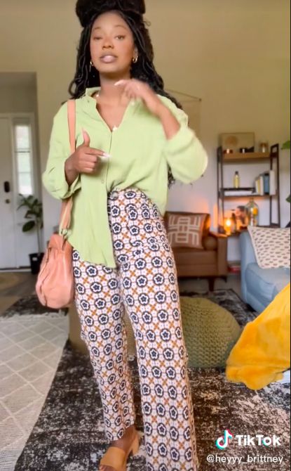 Casual Work Outfits Gen Z, Boho Business Professional, Cute Business Casual Outfits Colorful, Business Casual 2023 Summer, Fun Office Outfits Business Casual, Colorful Buissnes Outfit, Patterned Pants Outfit Work, Bright Business Casual, Mid Size Fashion Colorful