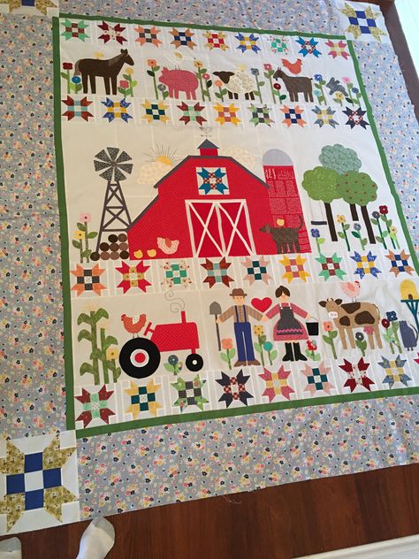 Lori Holt’s quilt pattern done with some Riley Blake fabrics and mostly of my own stash. Farm Sweet Farm Quilt, Lori Holt Patterns, Tractor Quilt Pattern, Lori Holt Free Patterns, Lori Holt Quilts, Bee Quilts, Tractor Quilt, Farm Quilt Patterns, Farm Animal Quilt