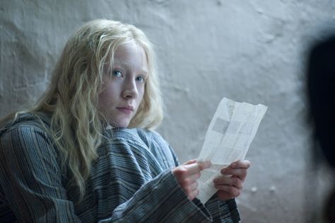 hanna Hanna Movie, Vicky Krieps, Joe Wright, Eric Bana, 2011 Movies, Movie Locations, Saoirse Ronan, Modern Fairytale, Tough Cookie