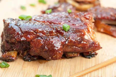 Gluten Free Sticky Asian Ribs are cooked in the oven. So easy and delicious. Gluten Free Ribs, Sticky Asian Ribs, Asian Ribs Recipe, Asian Ribs, Grilled Baby Back Ribs, How To Cook Ribs, Asian Sauce, Smoked Ribs, Midweek Meals