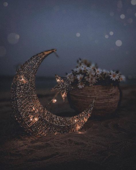 Ramadan Wallpaper Hd, Ramzan Wallpaper, Fairy Light Photography, Ramadan Mubarak Wallpapers, Wallpaper Ramadhan, Ramdan Kareem, Unique Decor Ideas, Ramadan Kareem Pictures, Ramadan Celebration